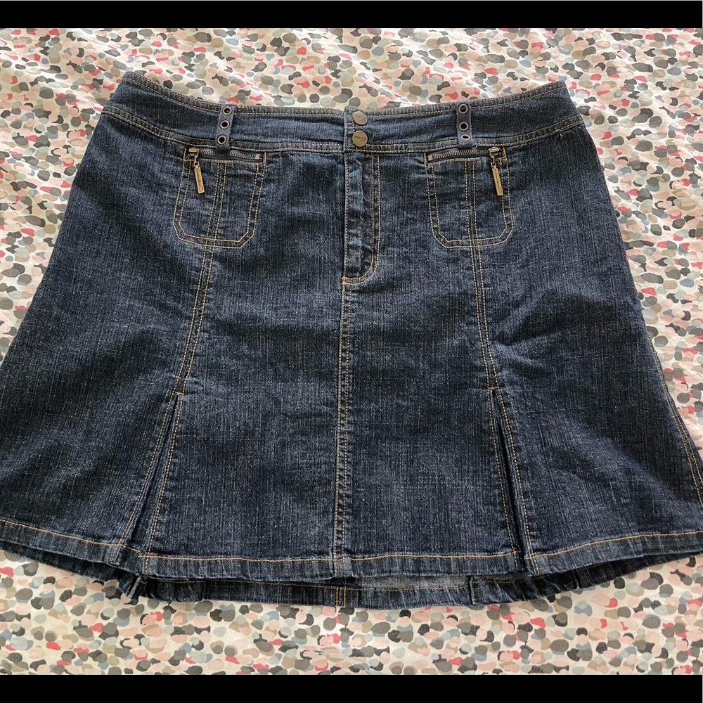 Jones Wear Denim Skirt